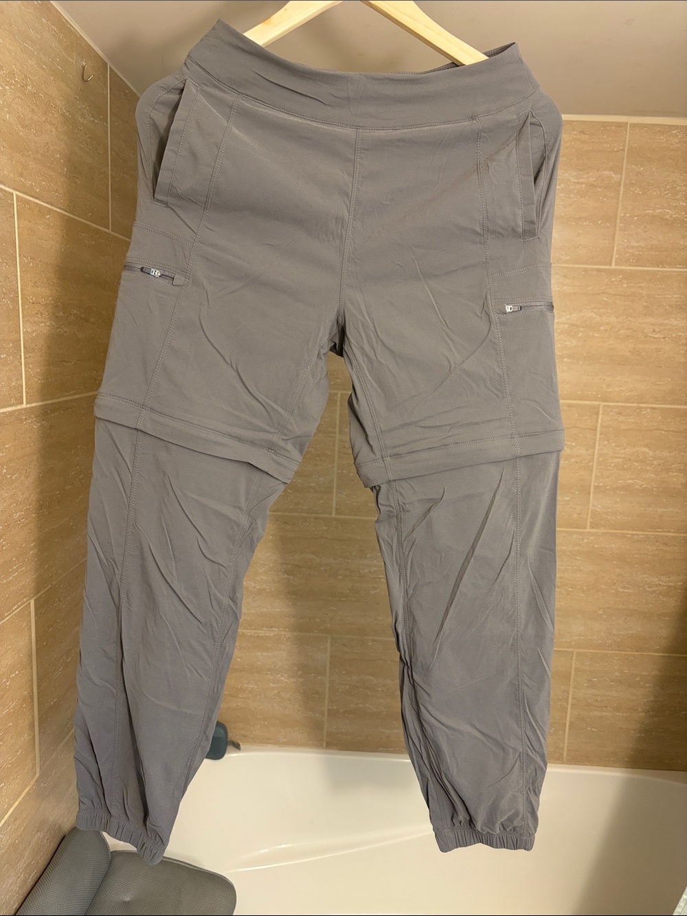 Mountain Hardwear Light Gray Convertible Cargo Pants